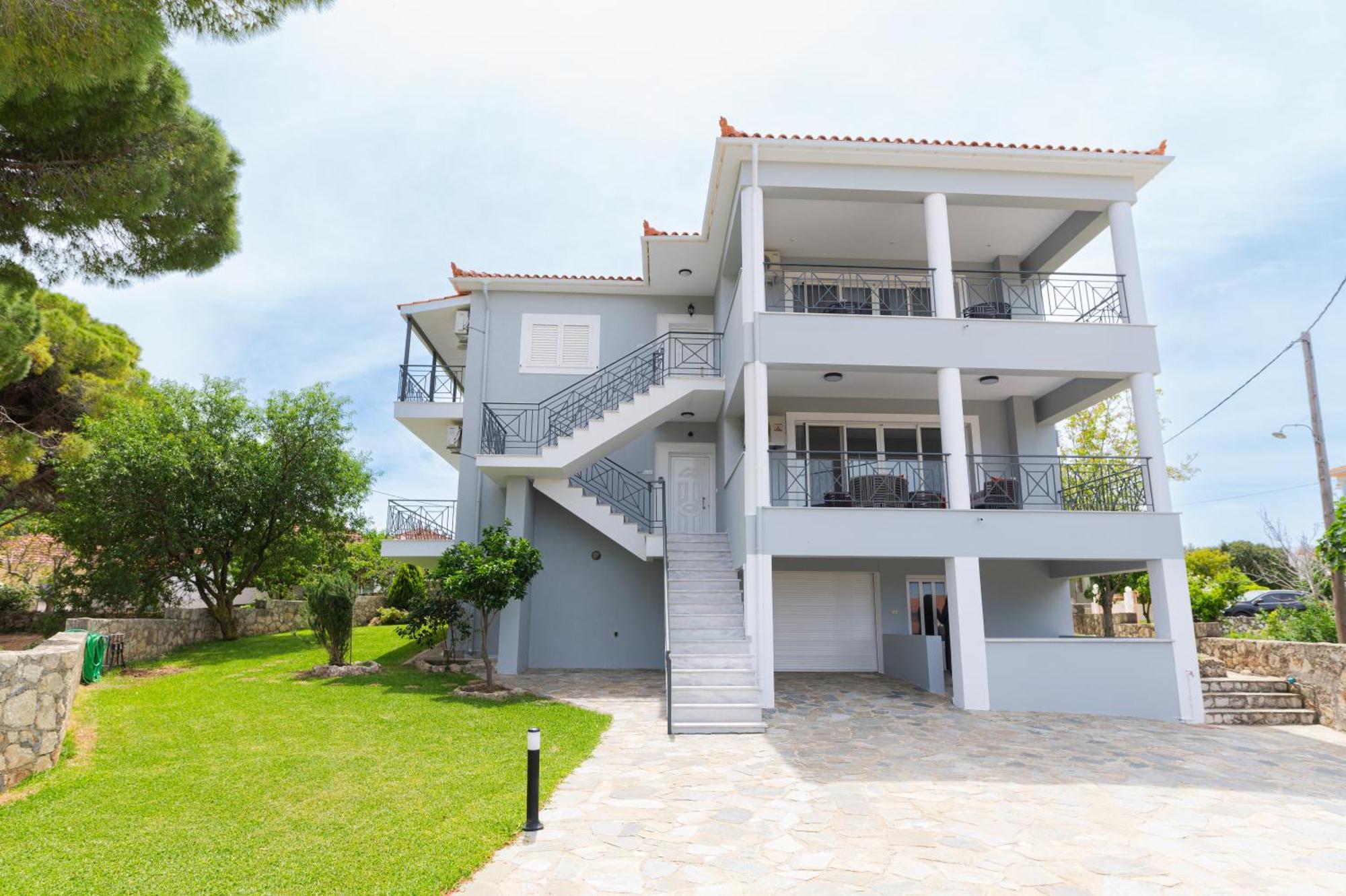 Vasilopoulos Residences - Apartments Ioni & Neso Argostoli  Luaran gambar